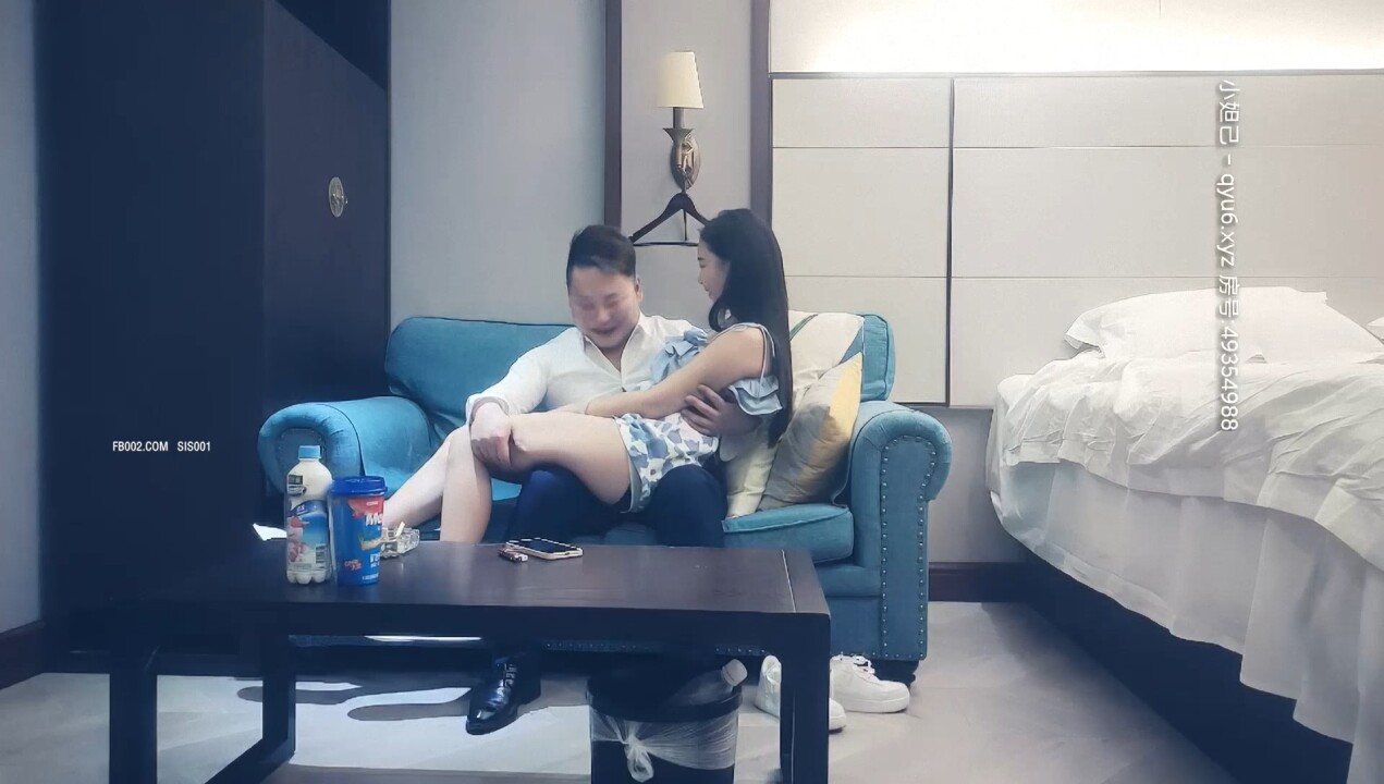 探花精選-【AI高清2K修複】【趙總尋花】外表看著文靜淡雅小姐姐，翹臀上居然紋著用力兩個大字，果然極品尤物