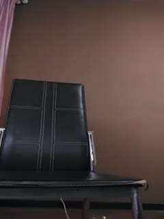 高颜值身材苗条长发美女主播第十八季黑丝短裙用笔摩擦道具自慰出白浆